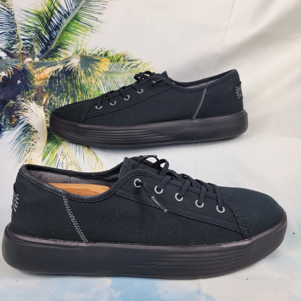 Hey Dude Men's Black Canvas Low-Profile Lace-Up Sneakers